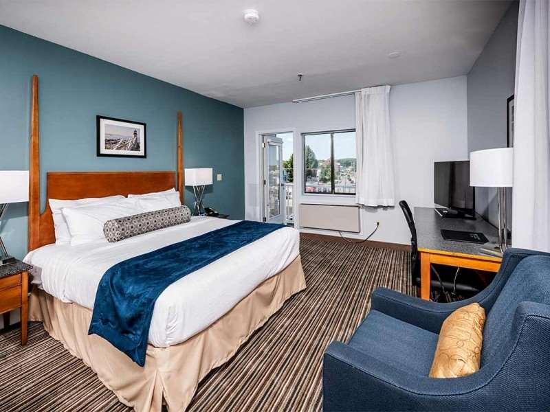Rockland Harbor Hotel Стая снимка