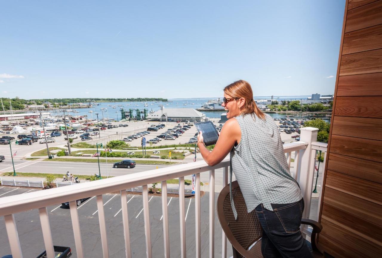 Rockland Harbor Hotel Екстериор снимка